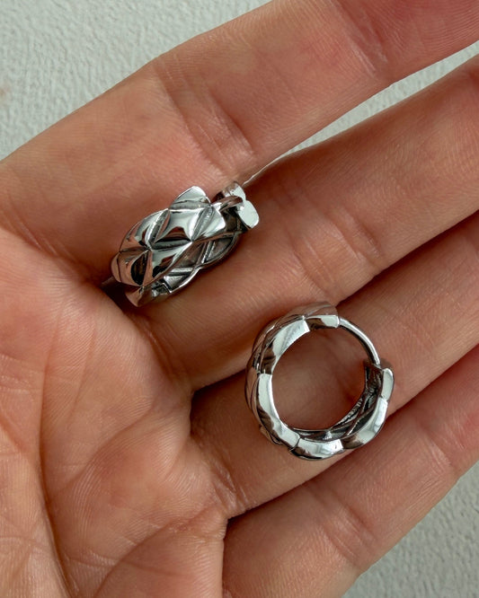 Sculpt Huggies - Silver