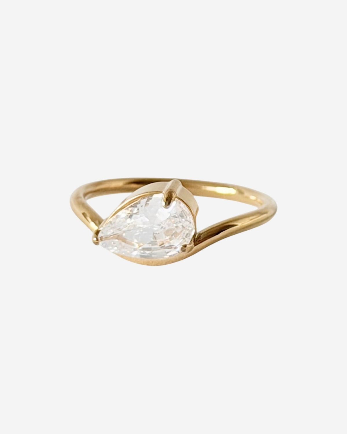 The Dewdrop Ring